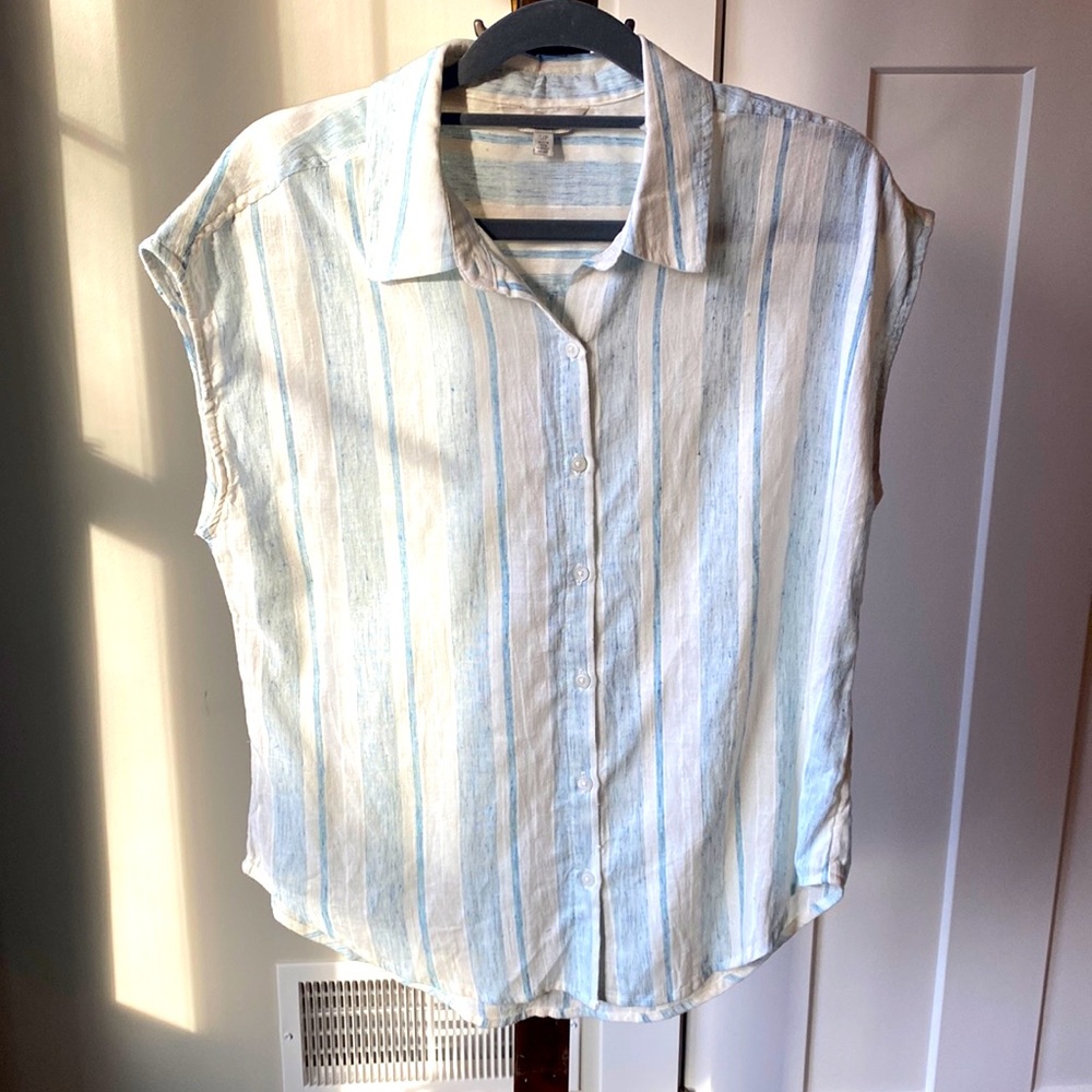 Lucky Brand linen sleeveless shirt- size small